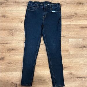 EUC Old Navy Rockstar Built in Sculpt dark rinse skinny jeans